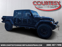 2025 Jeep Gladiator Nighthawk