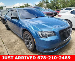 2022 Chrysler 300 Touring