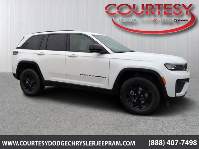 2026 Jeep Grand Cherokee Altitude