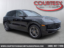 2024 Porsche Cayenne Base
