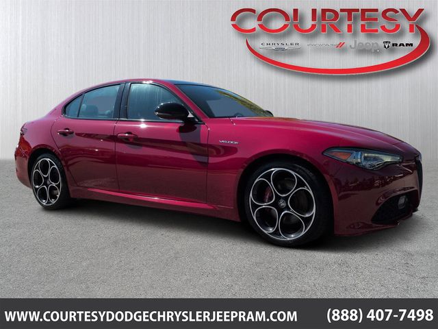 2023 Alfa Romeo Giulia Veloce